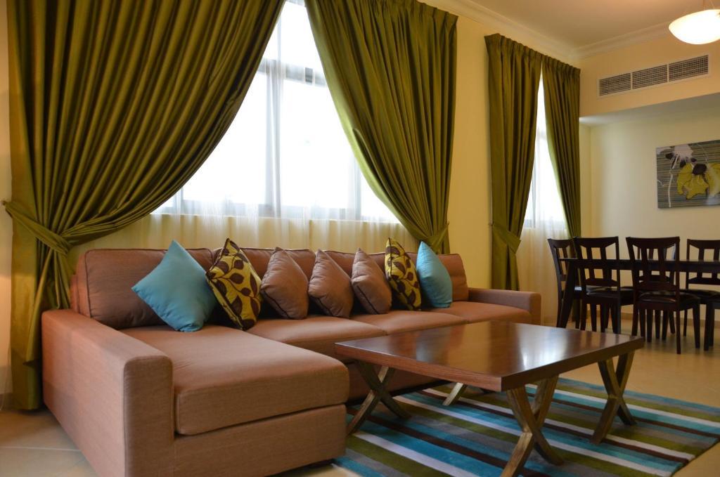 Al Waleed Palace Hotel Apartment Al Barsha Dubaj Exteriér fotografie