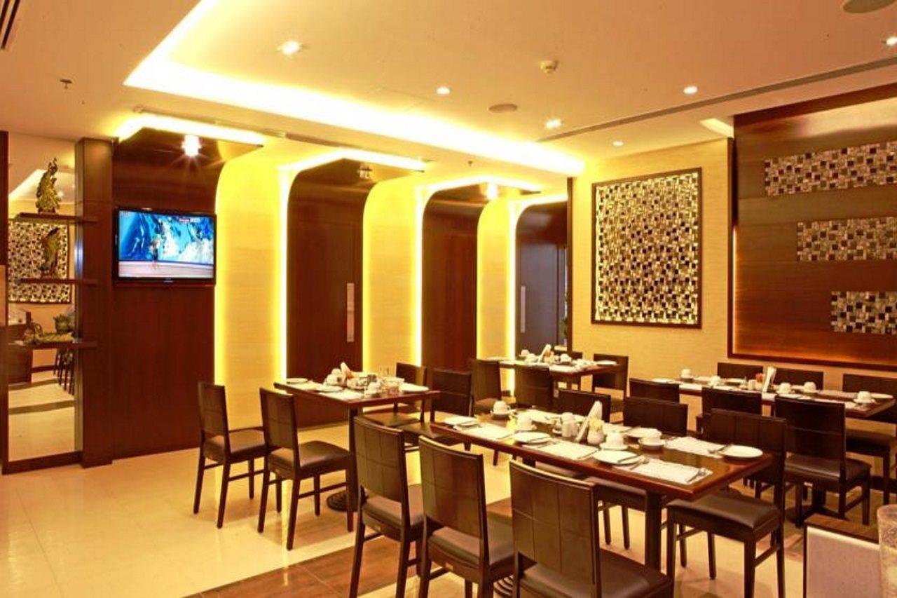 Al Waleed Palace Hotel Apartment Al Barsha Dubaj Exteriér fotografie