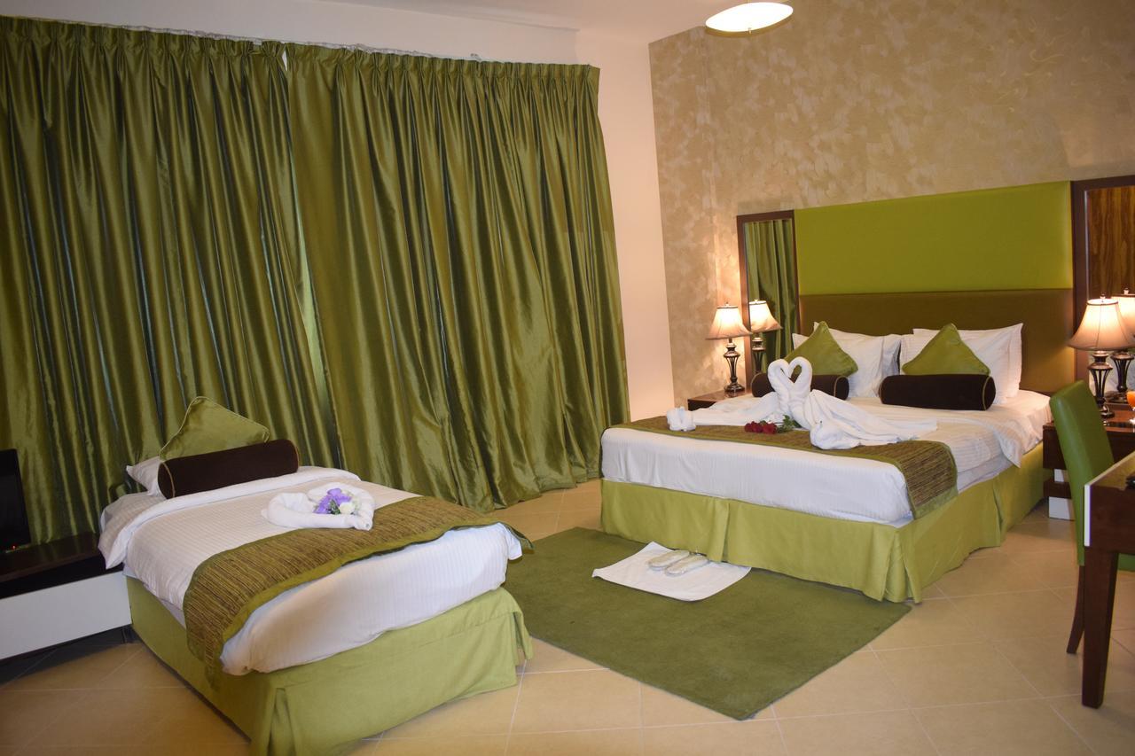 Al Waleed Palace Hotel Apartment Al Barsha Dubaj Exteriér fotografie
